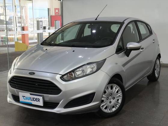FORD FIESTA 1.5 SE HATCH 16V FLEX 4P MANUAL FORD FIESTA 1.5 SE HATCH 16V FLEX 4P MANUAL